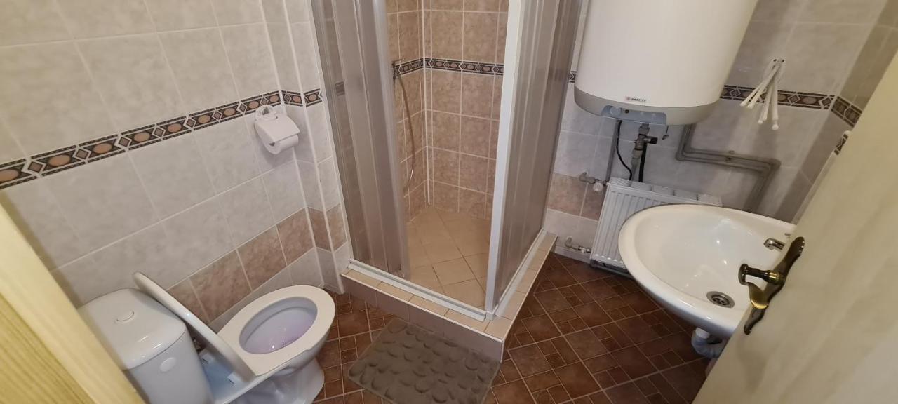 Apartmany Pony Ludvikov Luaran gambar